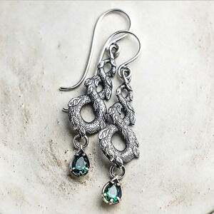 🎀Ethnic Twisted Retro Silver Plated Waterdrop Emerald GemstoneUNVN12484